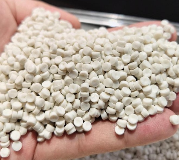 塑料增白劑是增成本還是降成本?回收塑料領(lǐng)域給出答案